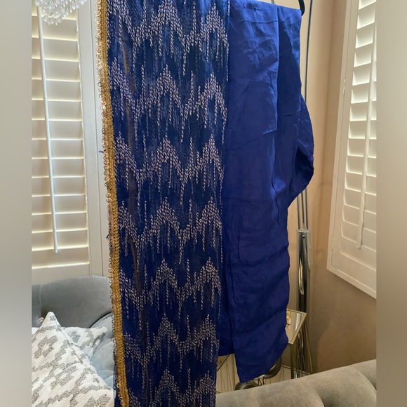 Afghani Dress - Picture 5 of 5